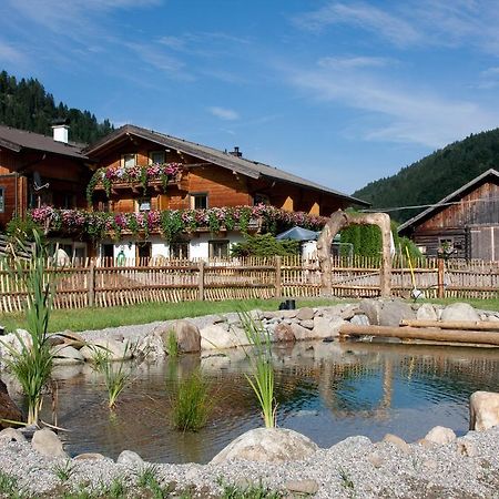 Gasthof Pesbichl Goldegg Exterior photo